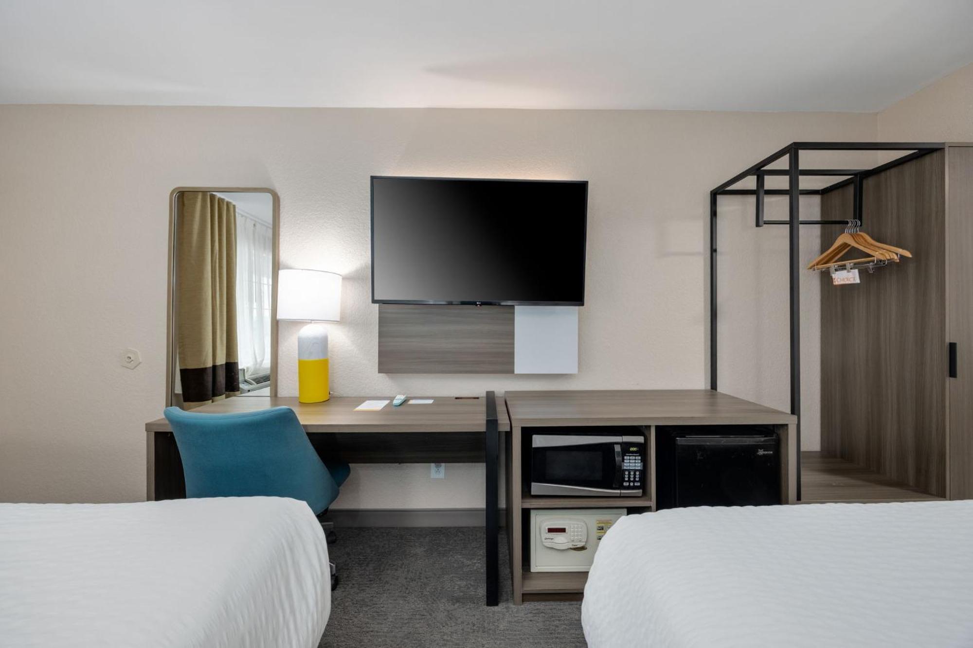 Comfort Downtown - Music Center Inn