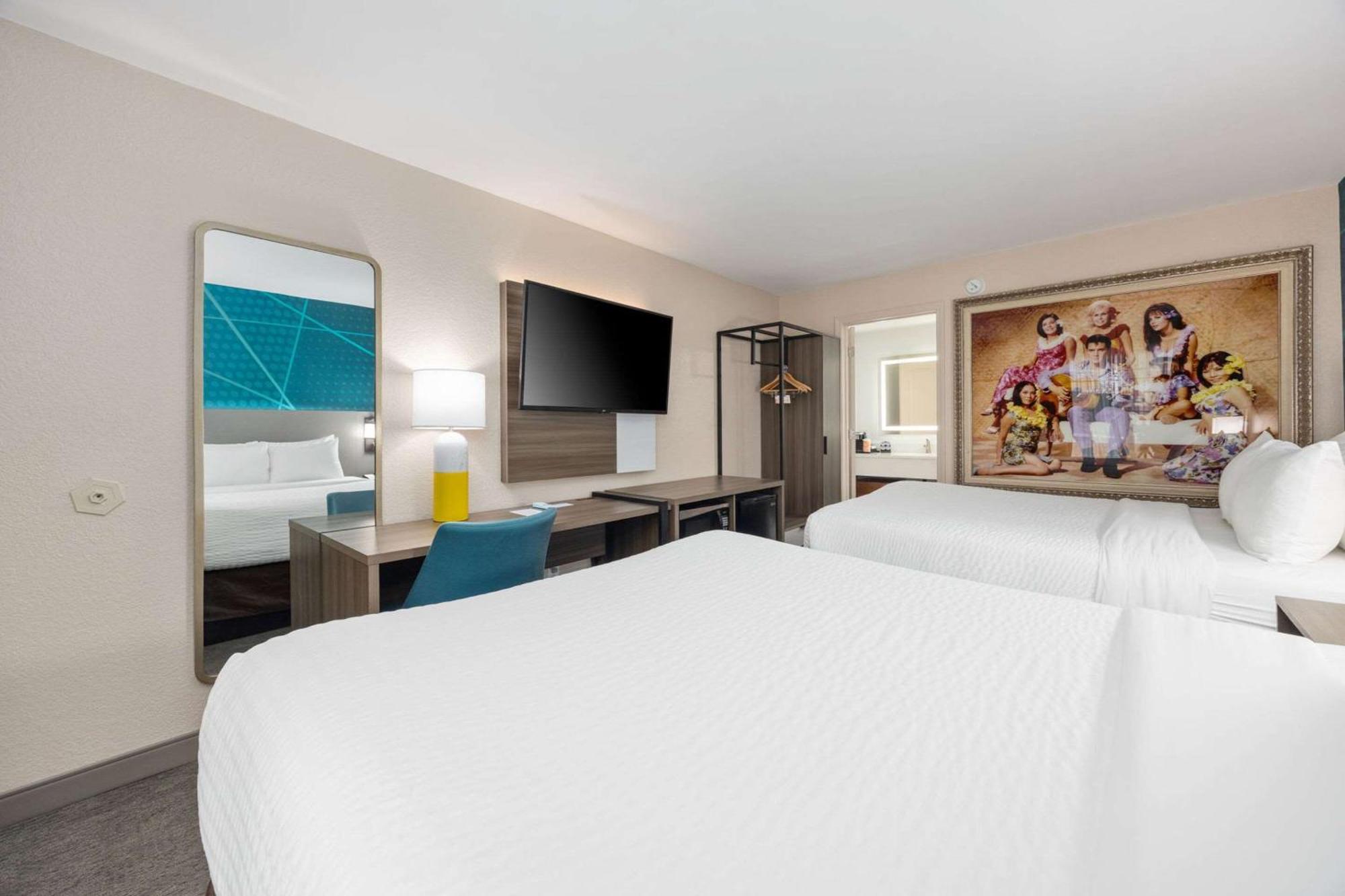 Comfort Downtown - Music Center Inn